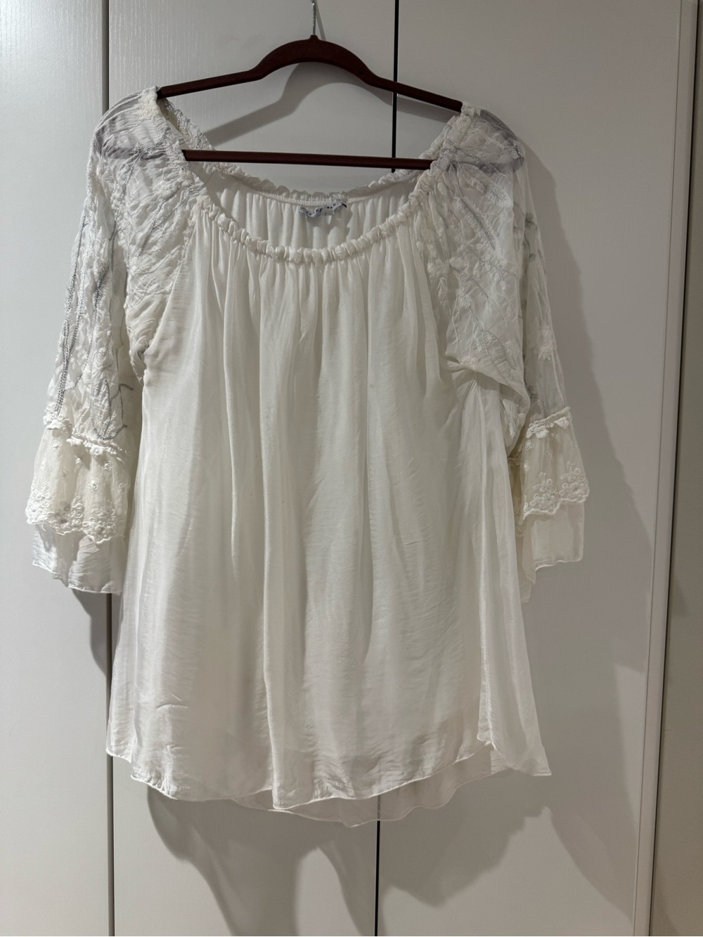 Tempo Paris Ivory Lace Peasant Top